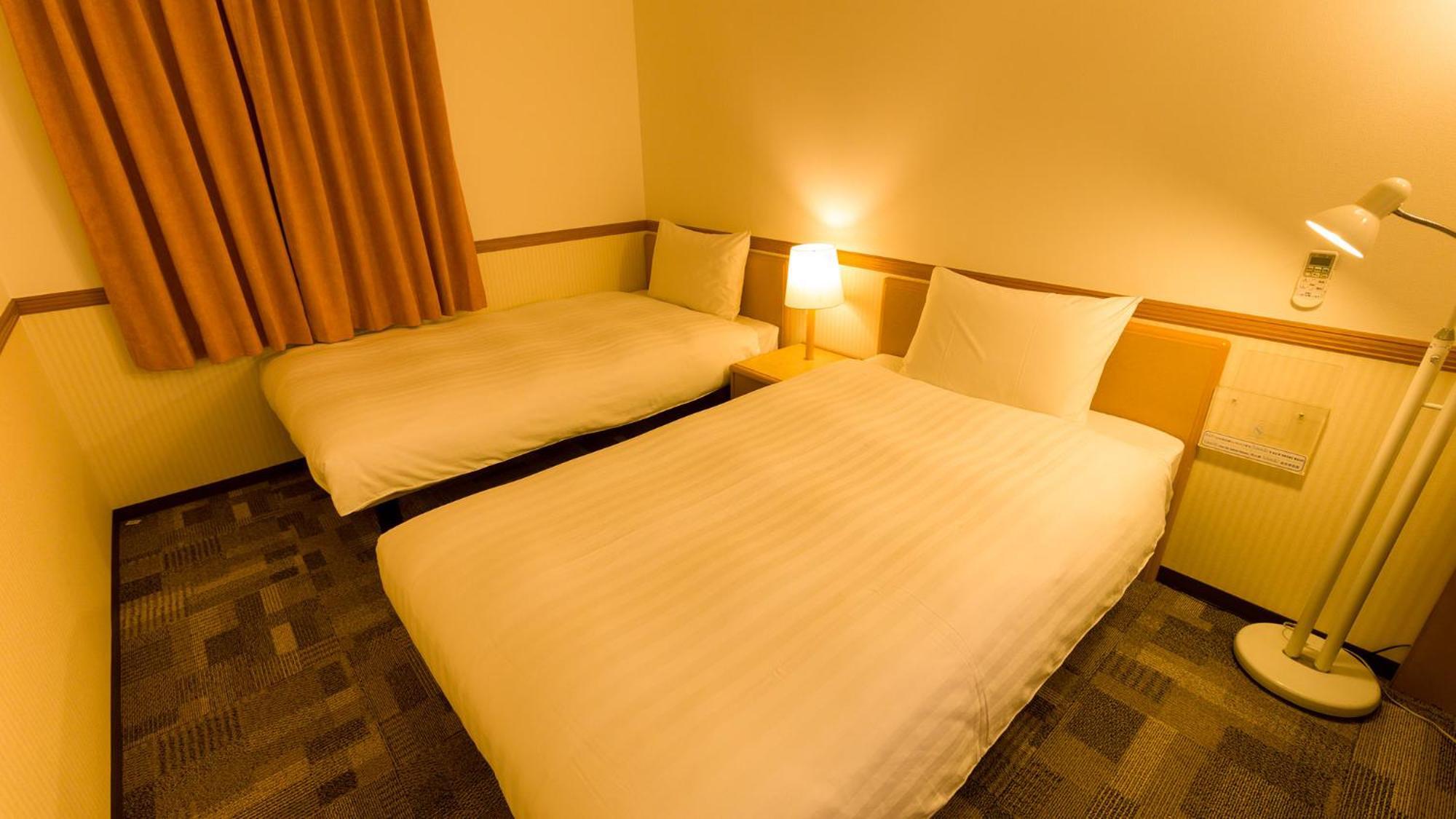 Toyoko Inn Fukuyama-Eki Shinkansen Minami-Guchi Ruang foto